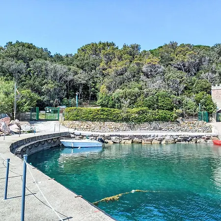 Mare By Interhome Apartman Rosignano Marittimo