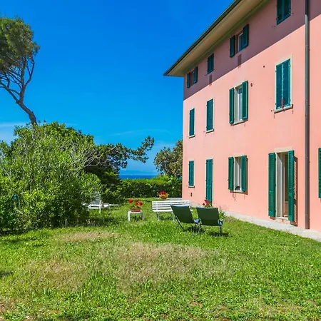 Апартаменты Mare By Interhome Розиньяно-Мариттимо